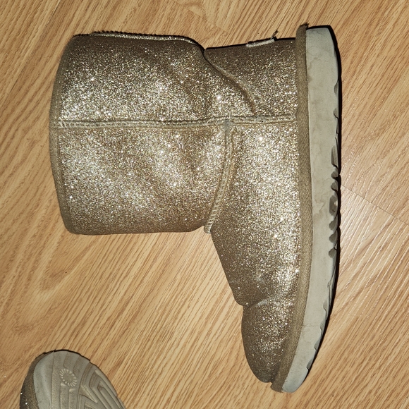 Ugg short boots - Picture 3 of 9